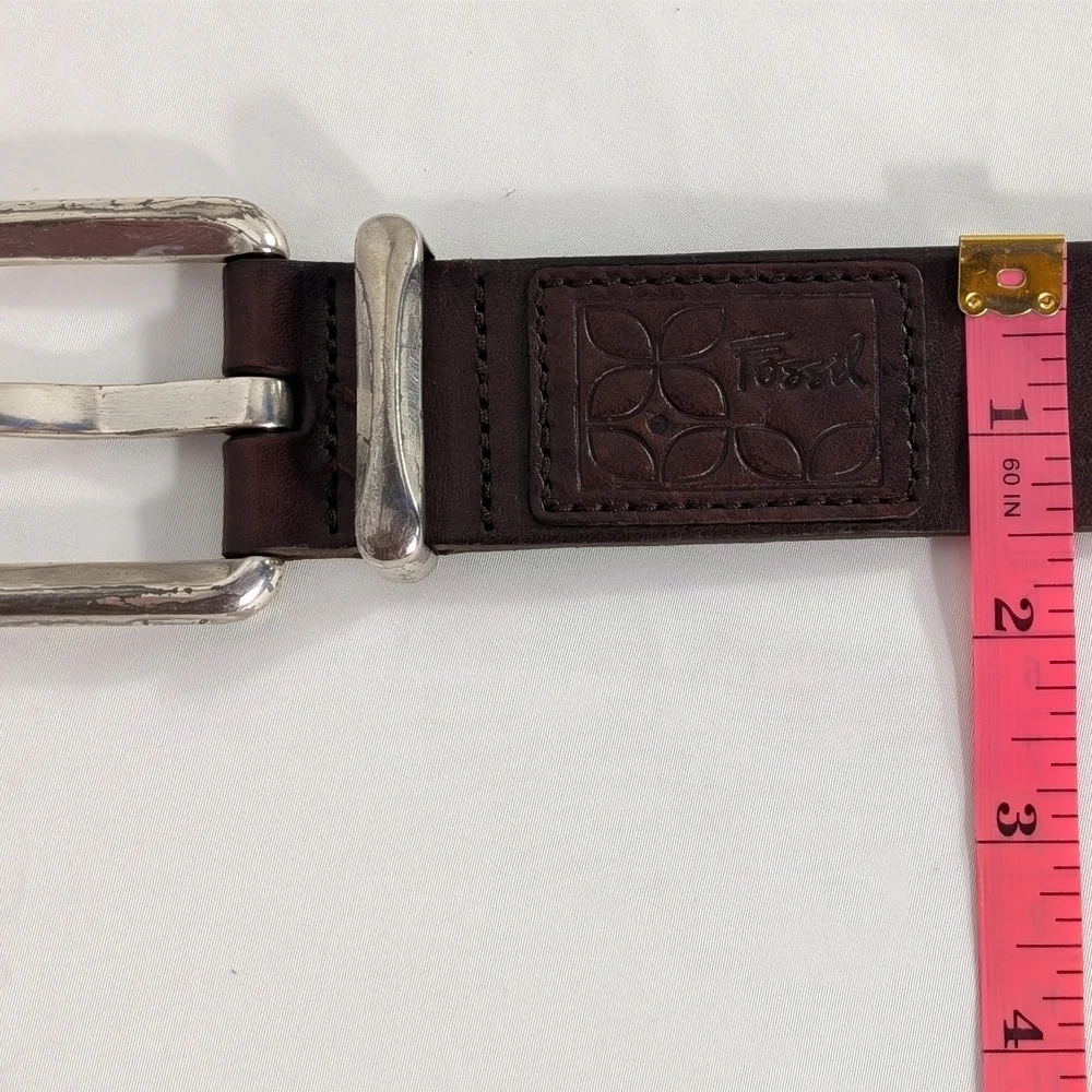 Men's Fossil Dark Brown Leather Belt with Silver Tone Buckle Size Medium (43